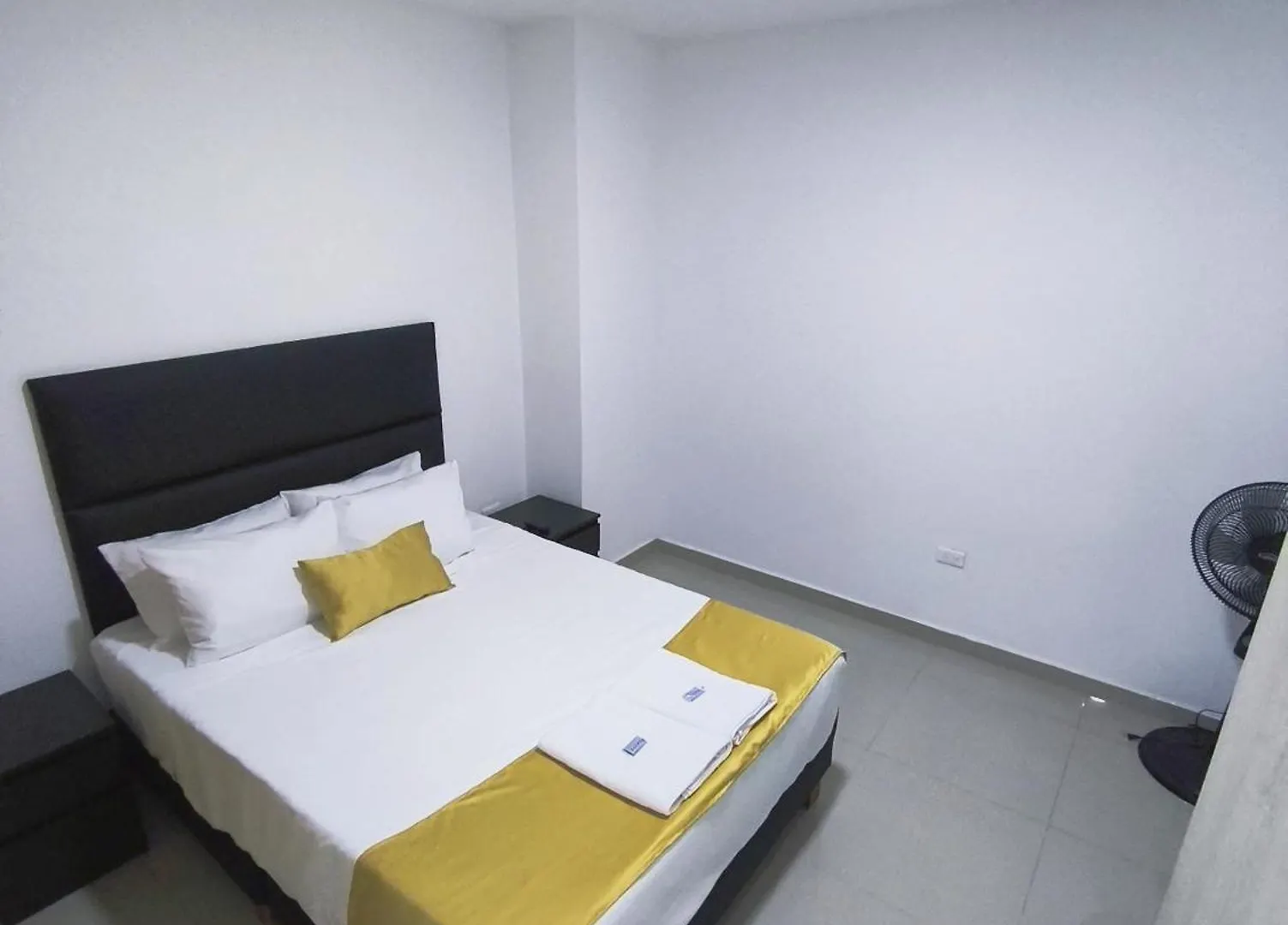 Aparta Hotel Col Se Guros Cali N